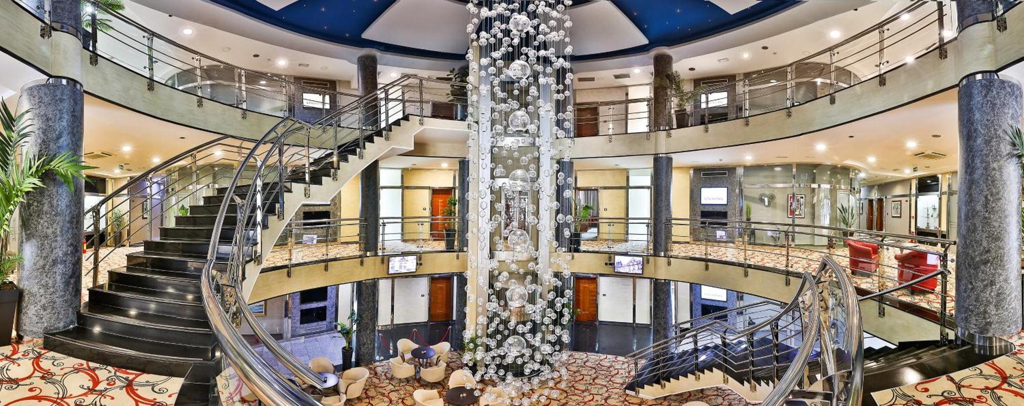 Kings Park Hotel Podgorica Esterno foto