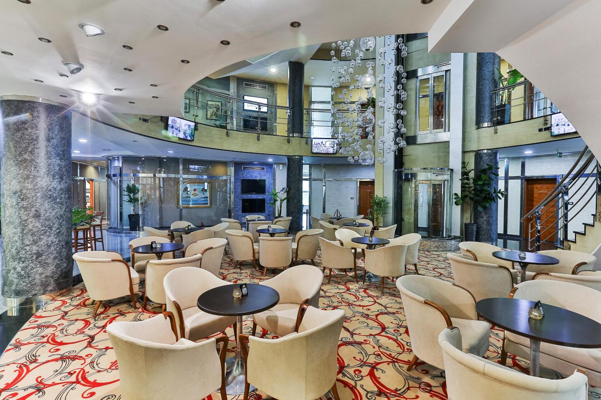 Kings Park Hotel Podgorica Esterno foto