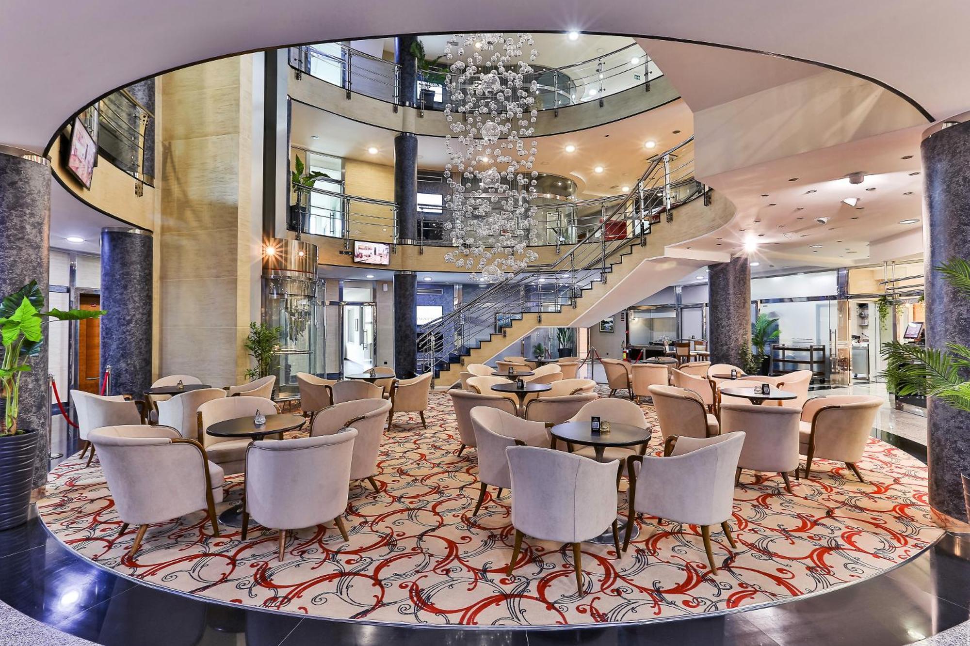 Kings Park Hotel Podgorica Esterno foto